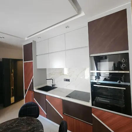 Serenity Oba Royal No/19 1+1 * ألانيا